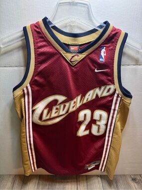 Cleveland Cavaliers Lebron James Nike Swingman #23 Youth Sz S Basketball Jersey